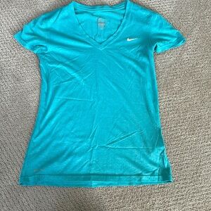 Nike dri-fit t-shirt
